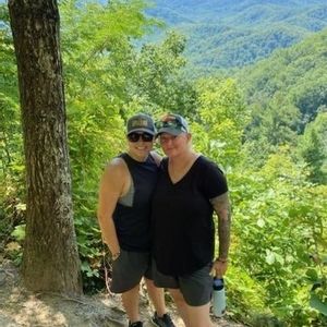 Meet your Posher, Lindy